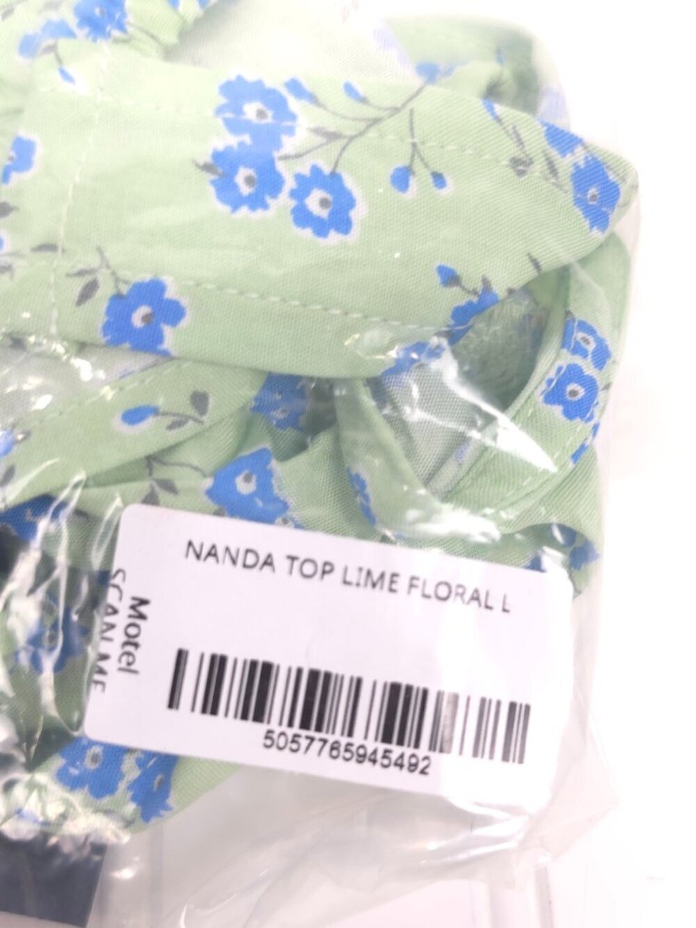 Motel Rocks Nanda Halter Top in Lime Floral Size Large - Picture 9 of 9